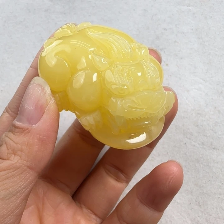 蜜蜡珠宝奇石未镶嵌