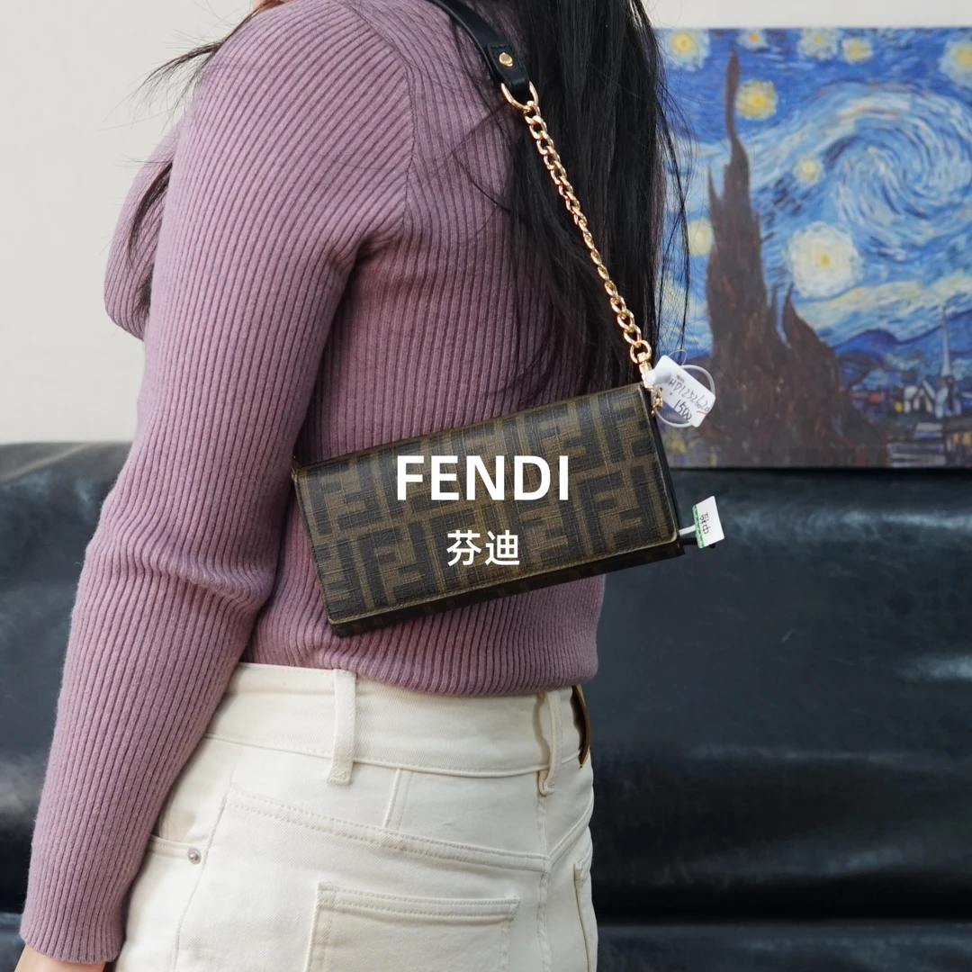 95新 FENDI/芬迪 老花链条钱包/HD12526020/6020