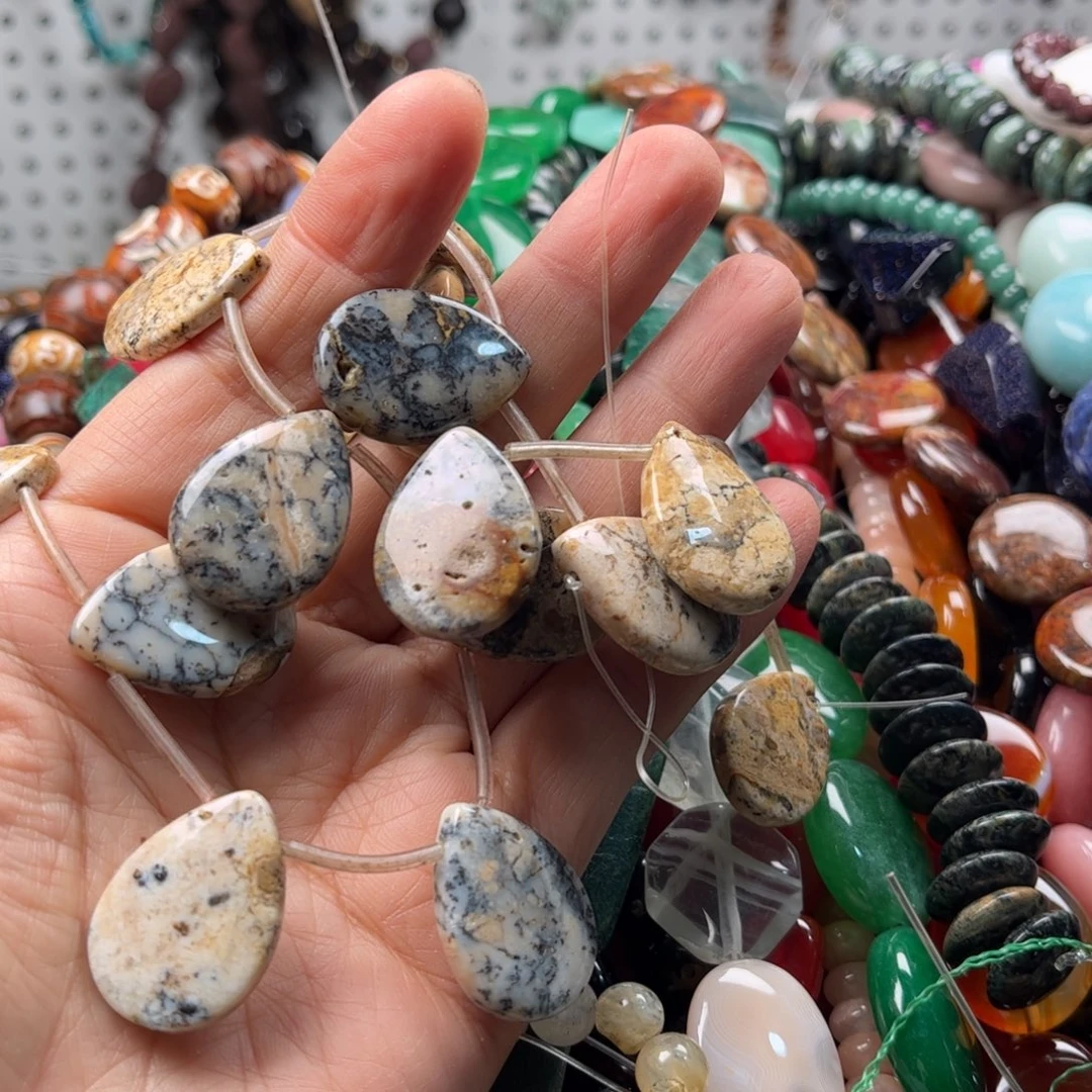 石英质玉珠宝奇石未镶嵌破一颗