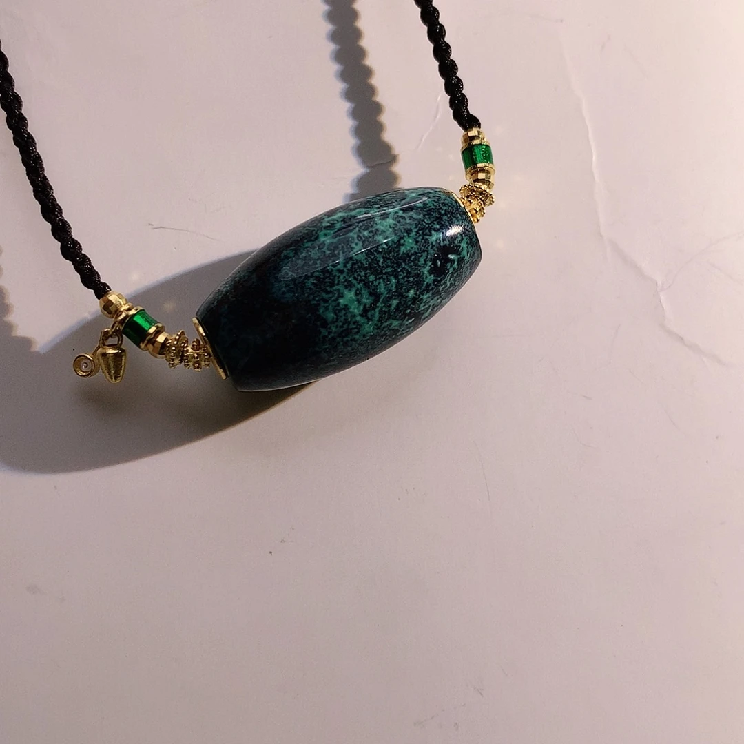 绿松石18K金镶嵌颈饰松石颈饰