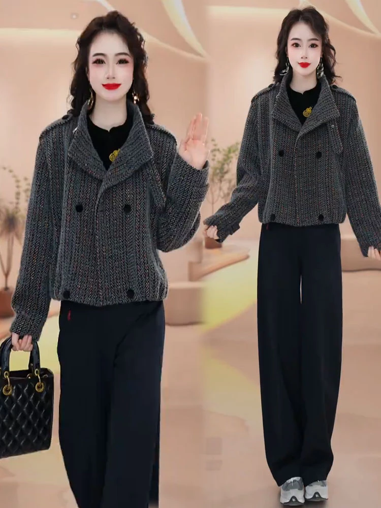 格纹短外套女2025秋季新款时髦洋气宽松显瘦加厚保暖短款休闲上衣