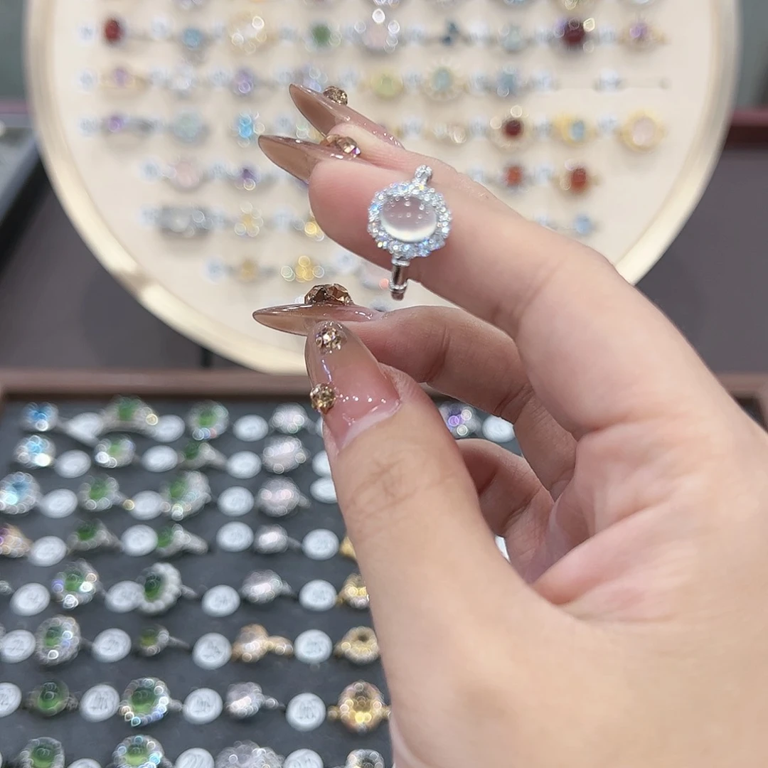 蛇纹石玉戒指银S925镶嵌杨***?