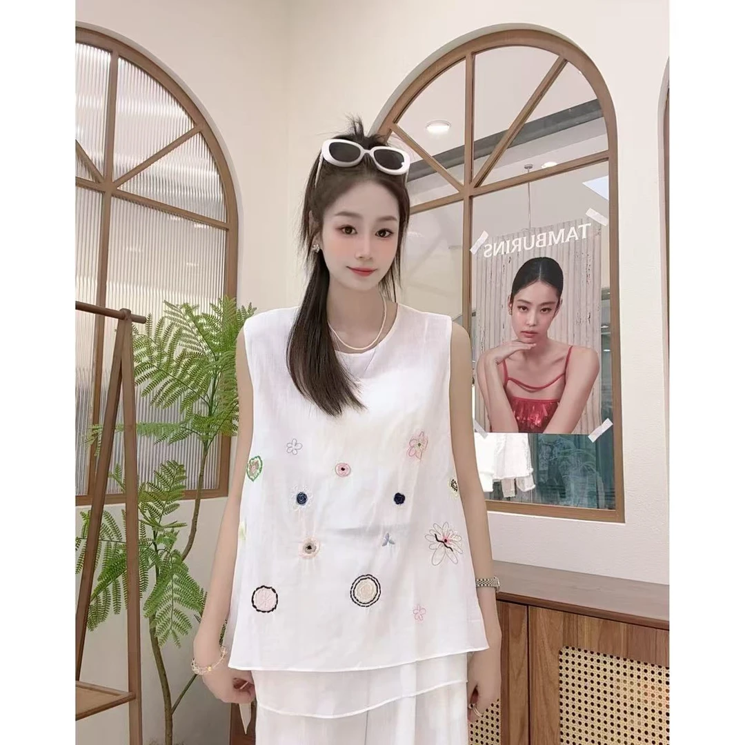 【三懿服饰】夏季重工刺绣拼沙轻薄苎麻宽松显瘦马甲上衣-25980