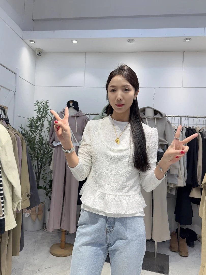 韩国假2件小衫 弹力大大 超舒服