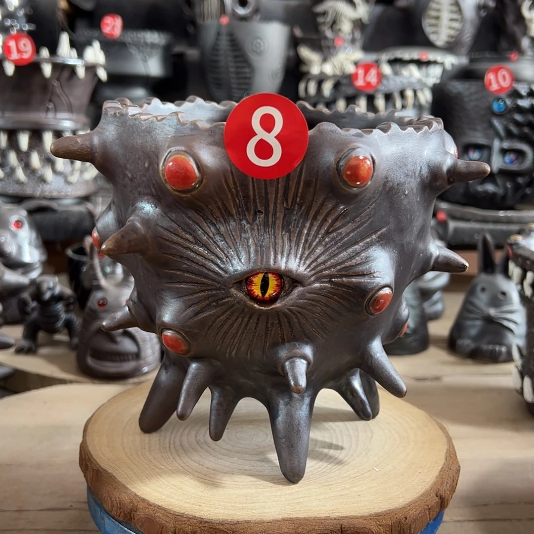 小***怪8号，微瑕，内口13.5内高11.8外高15.5