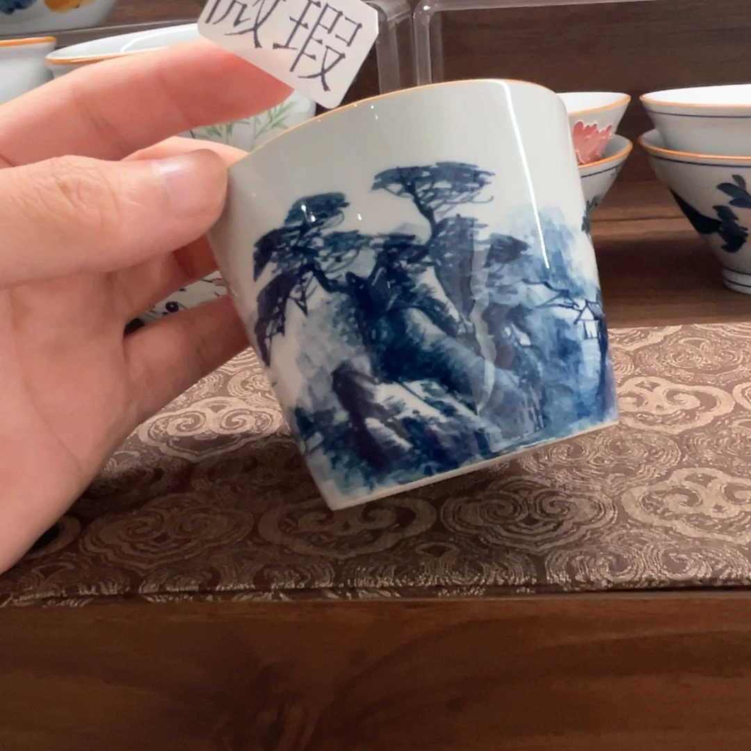 釉下手绘茶具微瑕