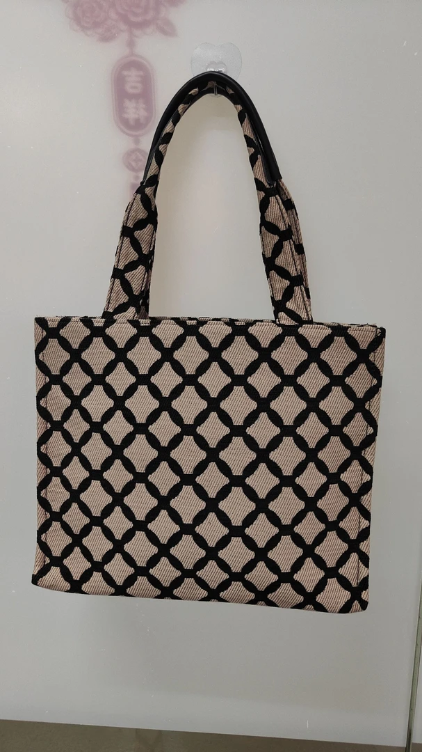 700-749外贸包包直播过款（按编码下单）