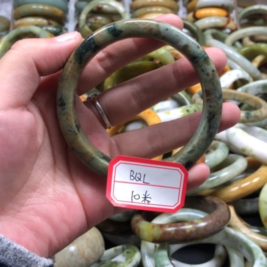 未镶嵌蛇纹石玉手镯B*L