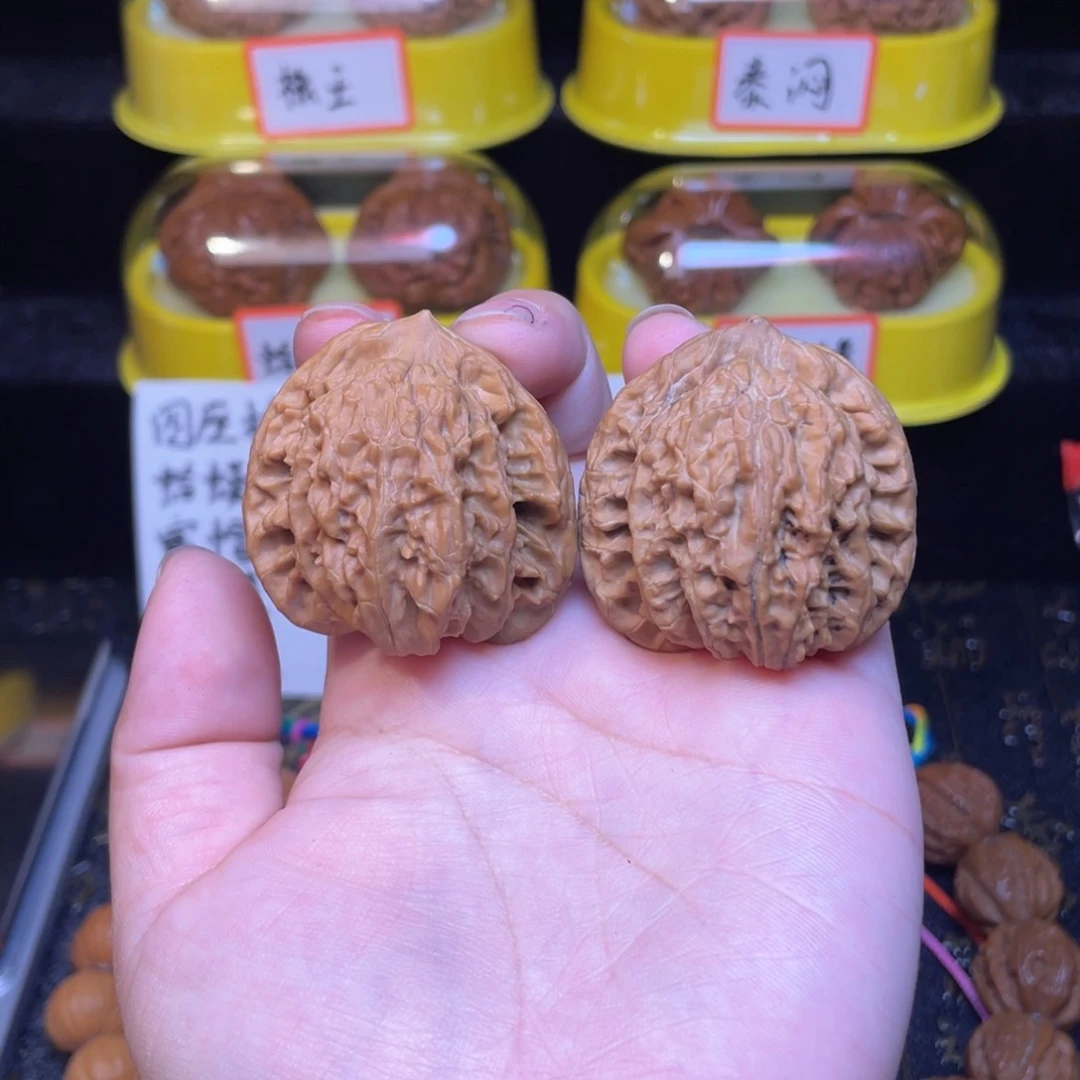 文玩核桃把件野牛小众40尺