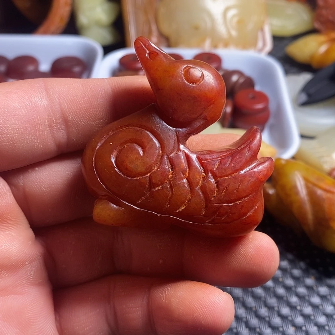 蛇纹石玉合金颈饰