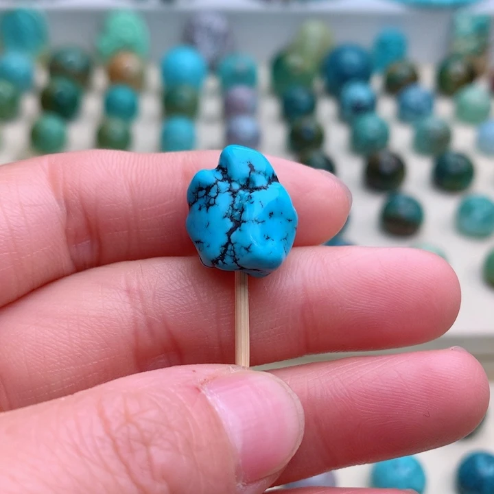 绿松石原矿未镶嵌