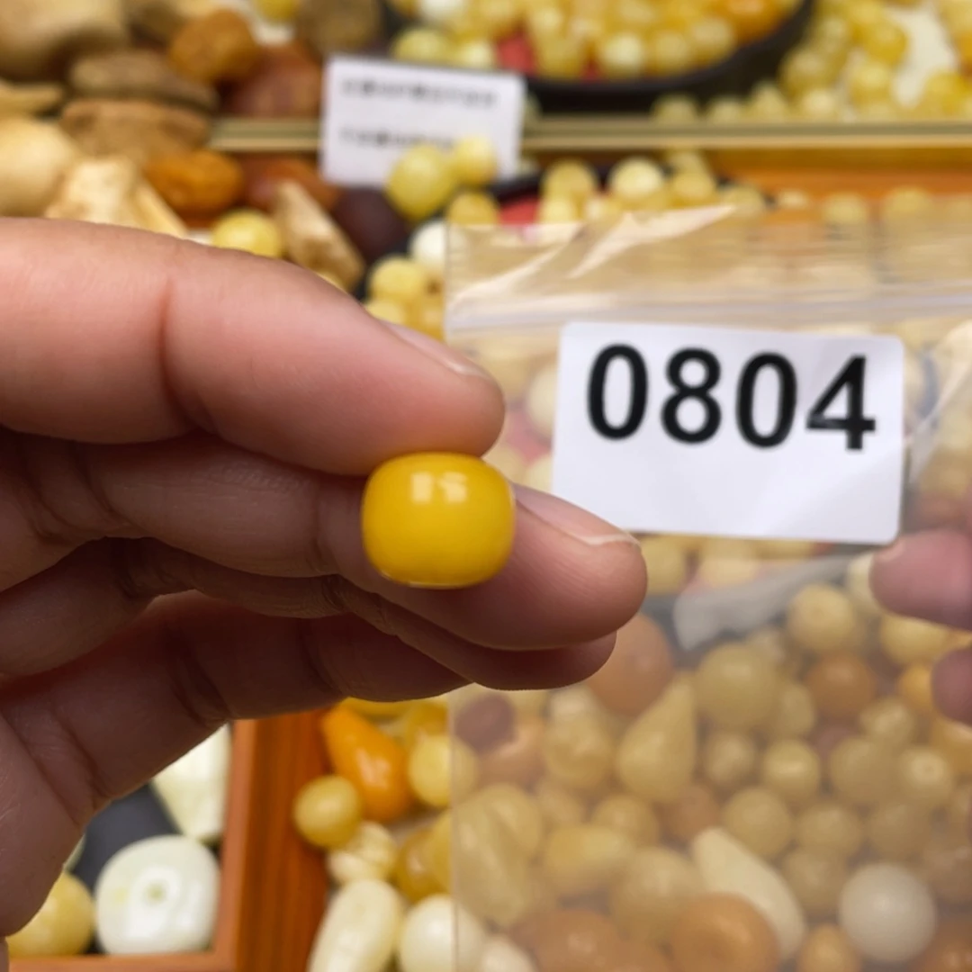 琥珀珠宝奇石未镶嵌小**嘛