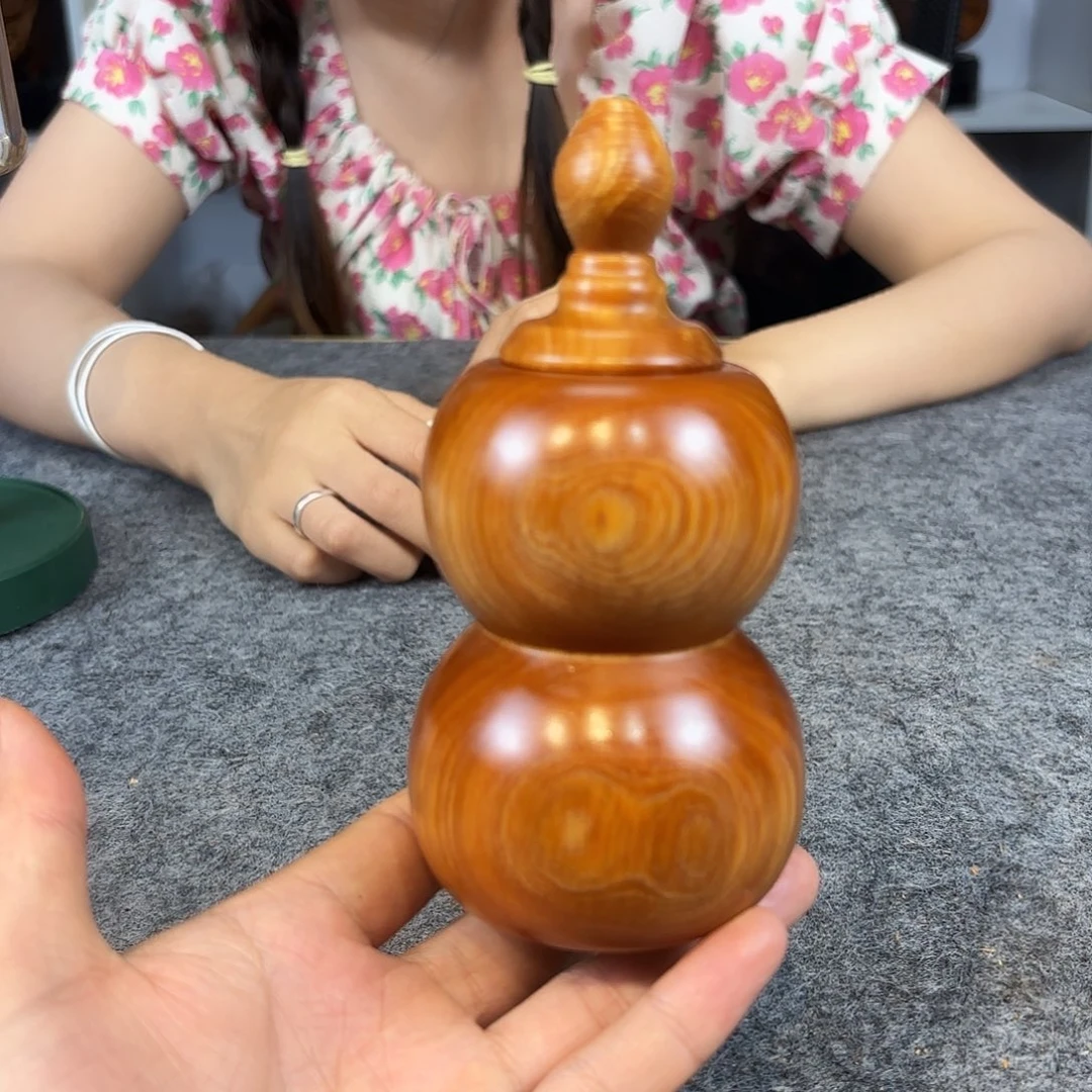 柏木（崖柏）摸****鸡精品茶叶罐