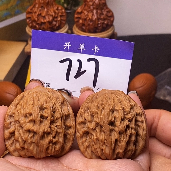 吊坠桃核虎头41无刀痕s
