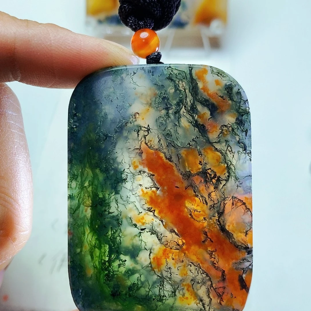 玛瑙/玉髓颈饰未镶嵌母****?