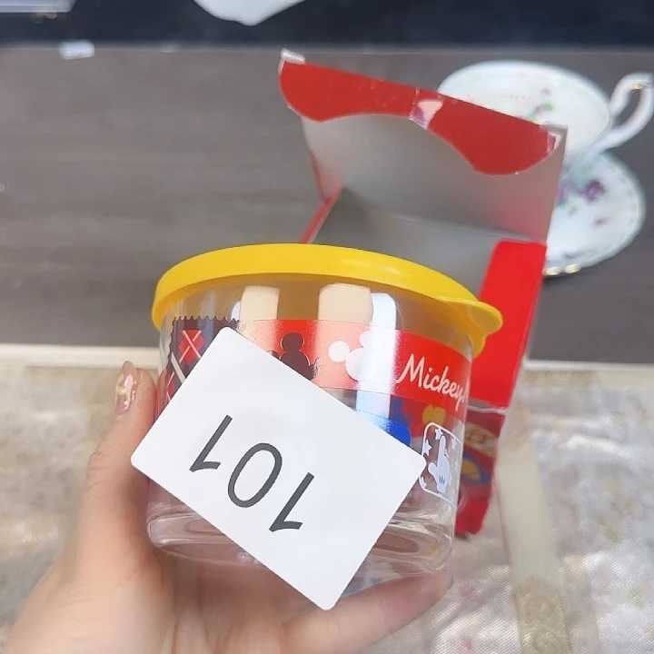 大**烟倩倩海外陶瓷工艺品