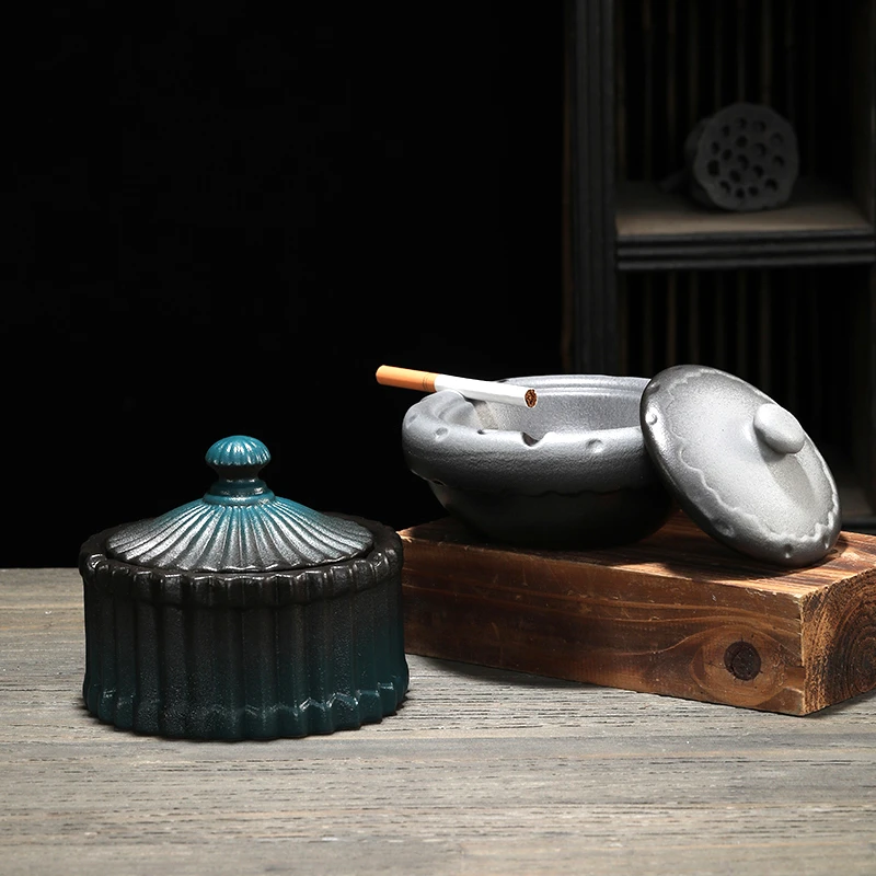 高端大气创意防风陶瓷烟灰缸办公家用客厅摆件