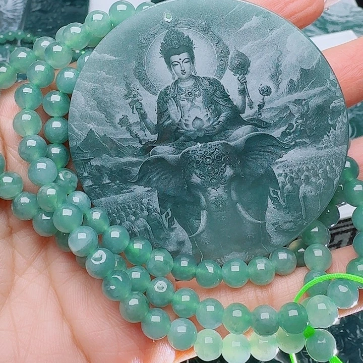 翡翠未镶嵌颈饰多样性发其一