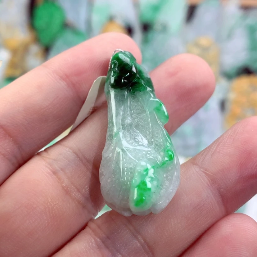 【闪购商品】翡翠未镶嵌吊坠(不含链)