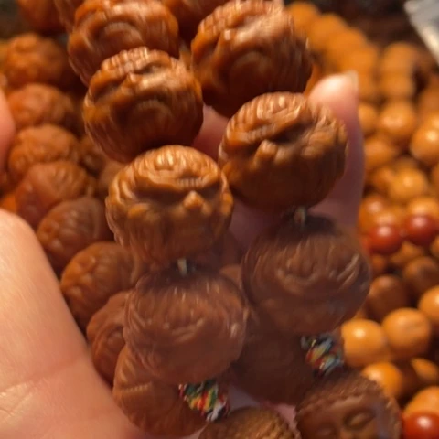 手串猴头核桃怨**魔舞台