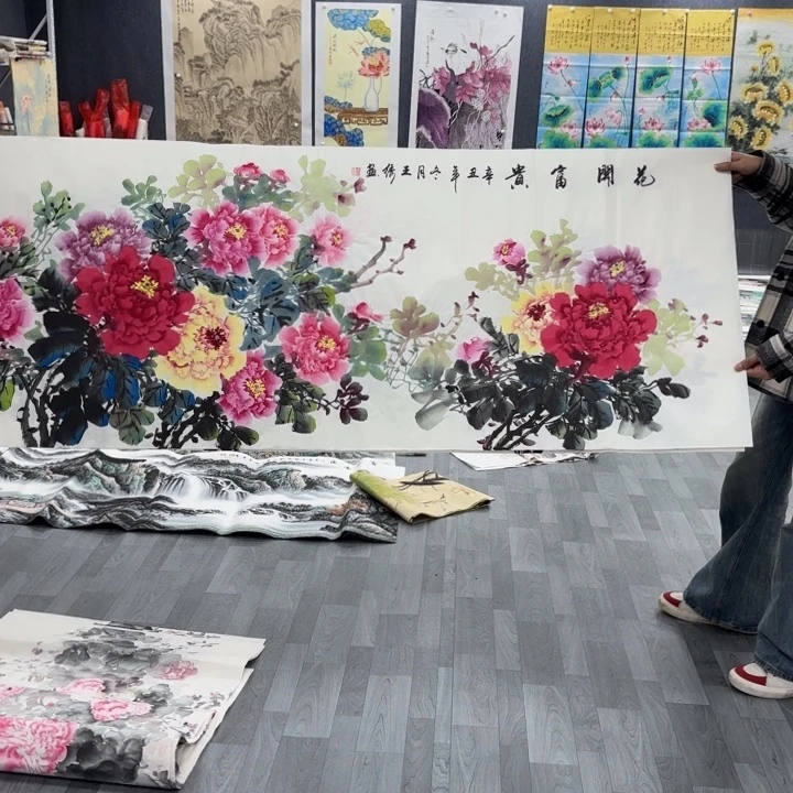 字画等多种形式的艺术作品