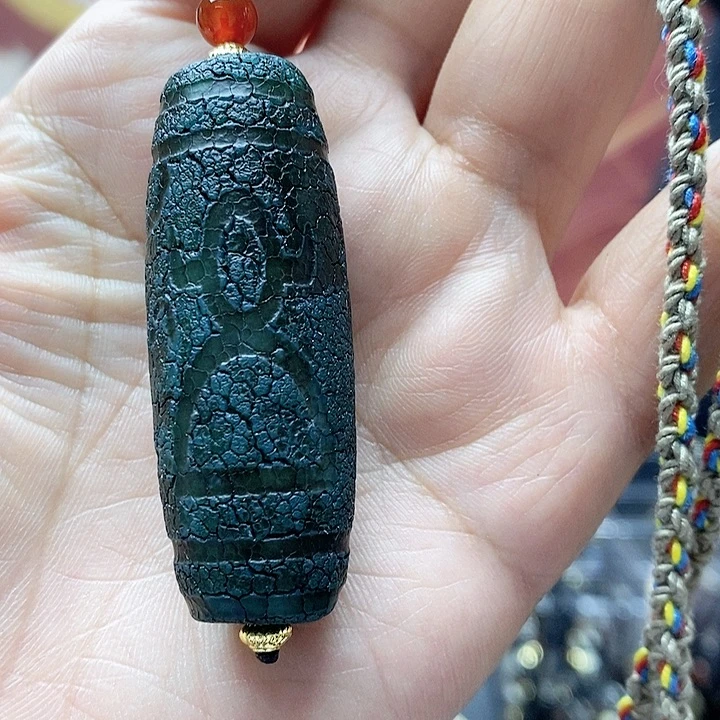 玛瑙/玉髓颈饰合金