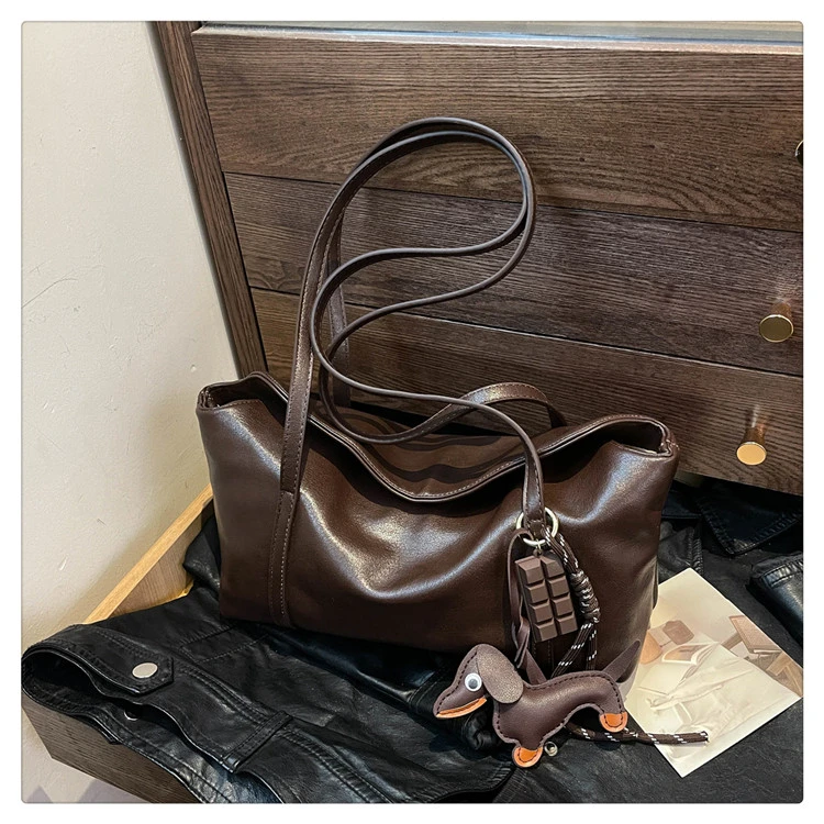 复古通勤包包女2025新款潮流大容量百搭腋下包高级感感托特包包