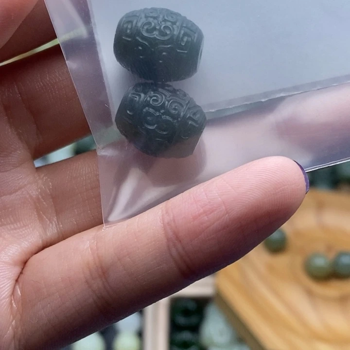 和田玉（糖玉）未镶嵌珠宝半成品