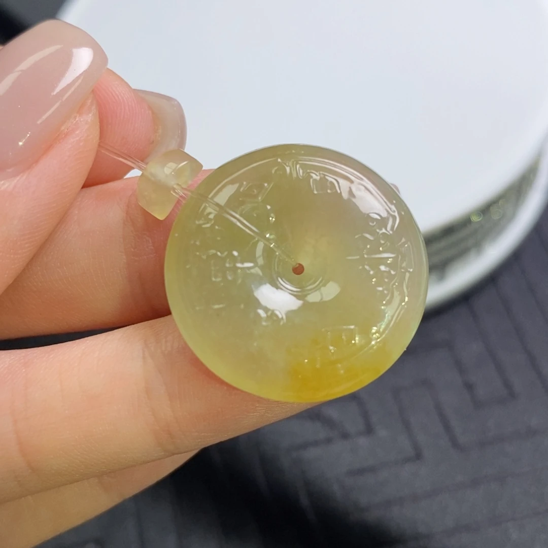 颈饰未镶嵌翡翠黄翡仿古平安扣