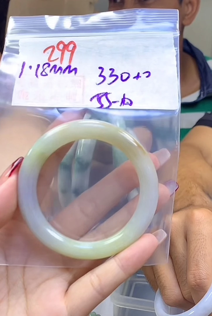 定制翡翠未镶嵌毛货299手镯55+330元+拍一发一