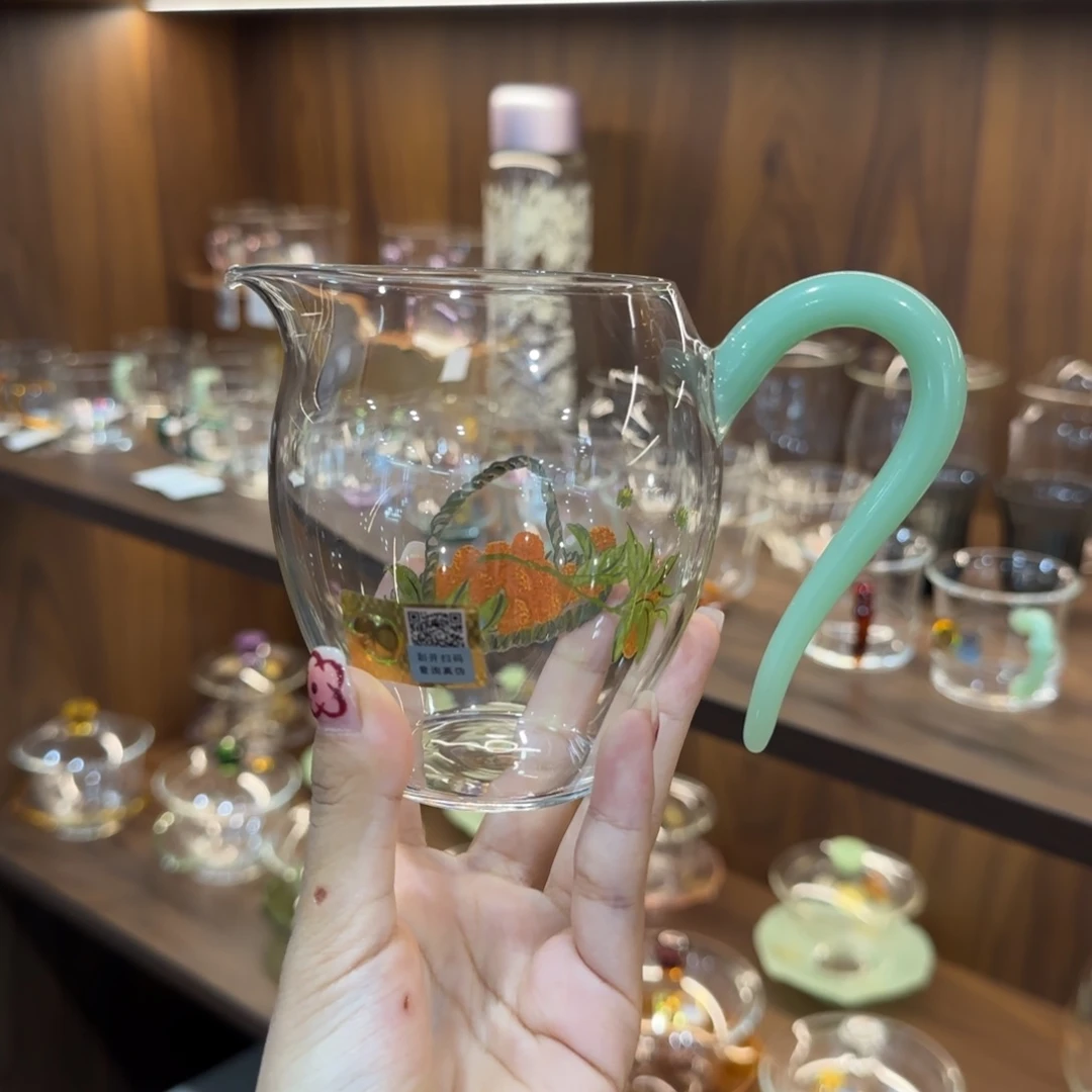 禾器怡然顺顺利利。。。