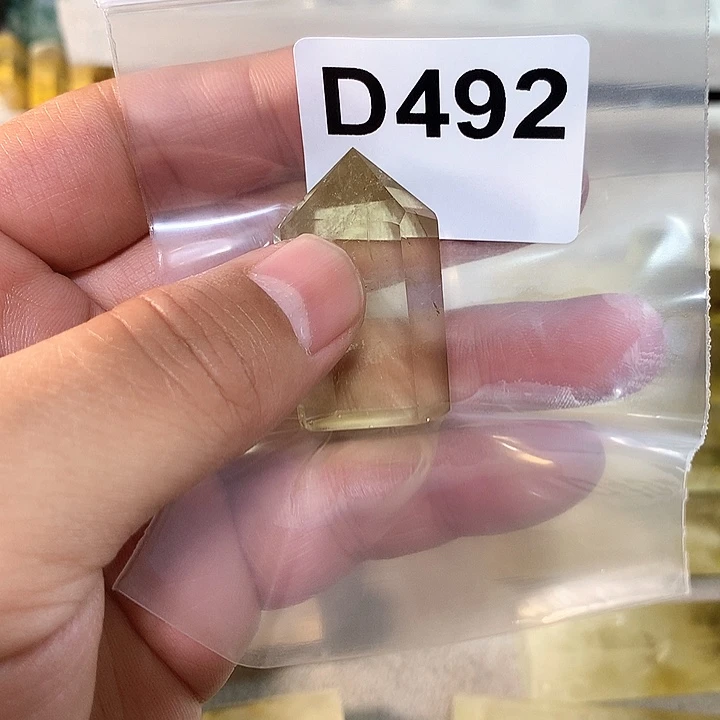 水晶天然水晶柱子D492未镶嵌惠****，