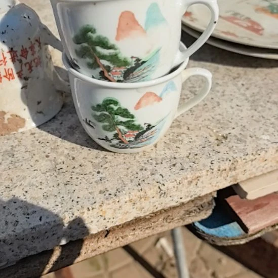 自行车题材杯子两个