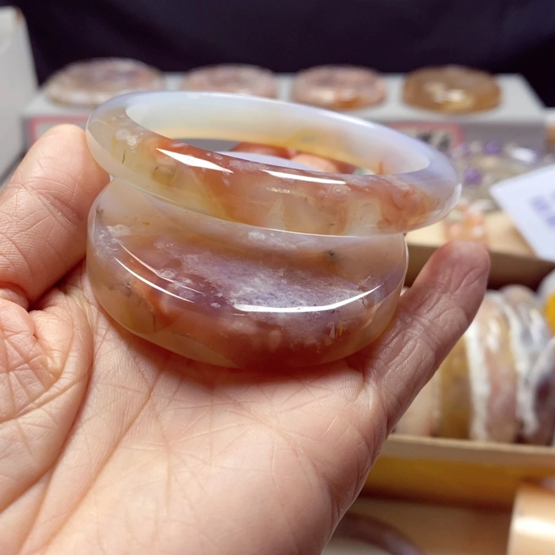 玛瑙/玉髓手镯未镶嵌记*