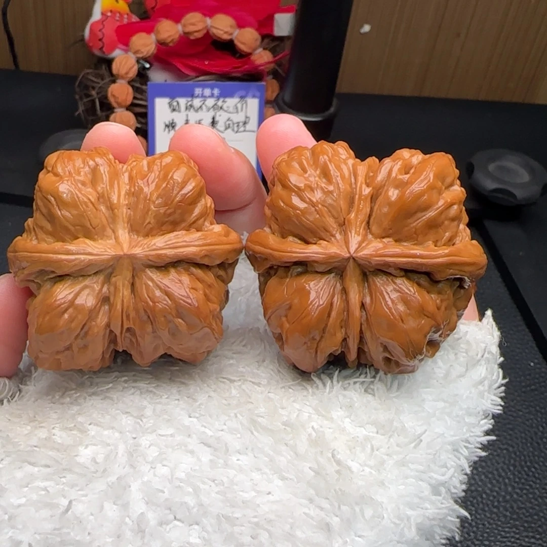 把件文玩核桃蛤蟆头四棱46