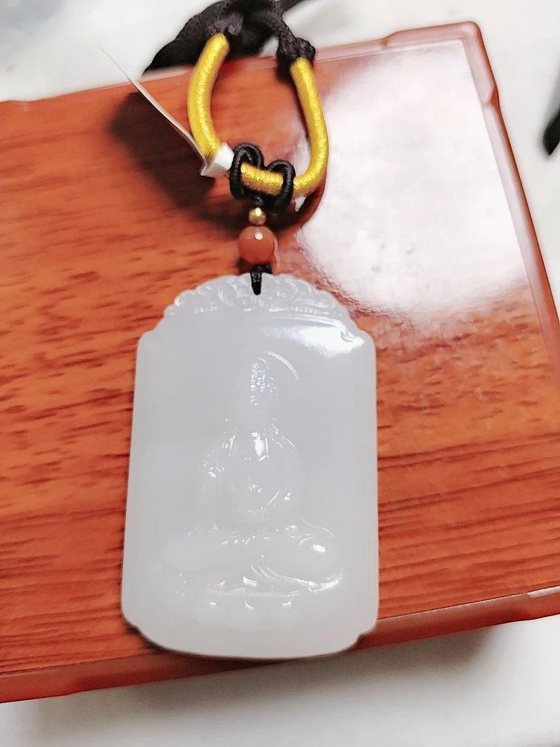 和田玉羊脂白玉观音牌宽38高58厚8.5