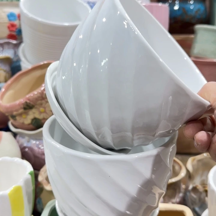 不清楚问客服凑9块包邮，有孔