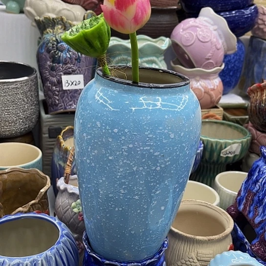 多肉绿植陶瓷花盆9.9包邮，有孔