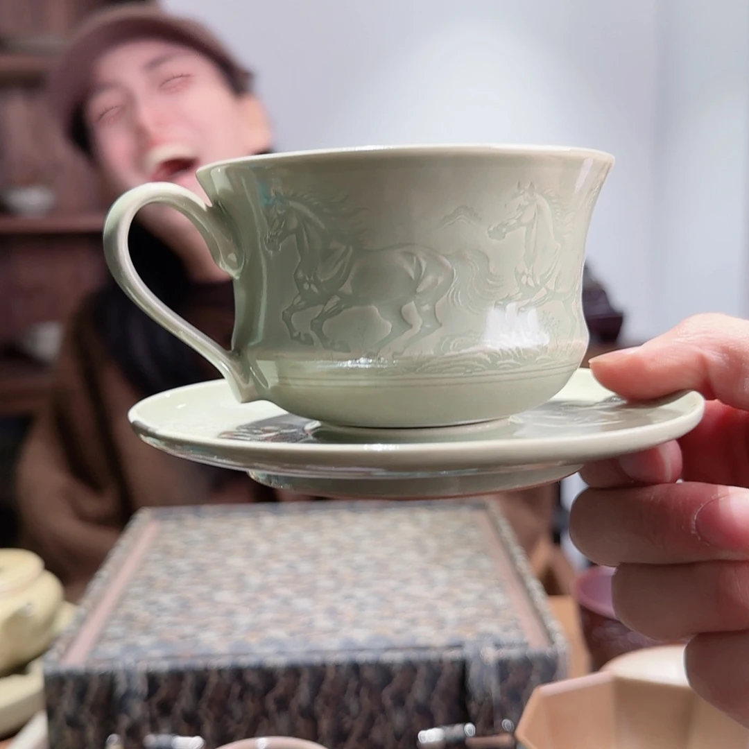 摆件瓷万马奔腾咖啡杯