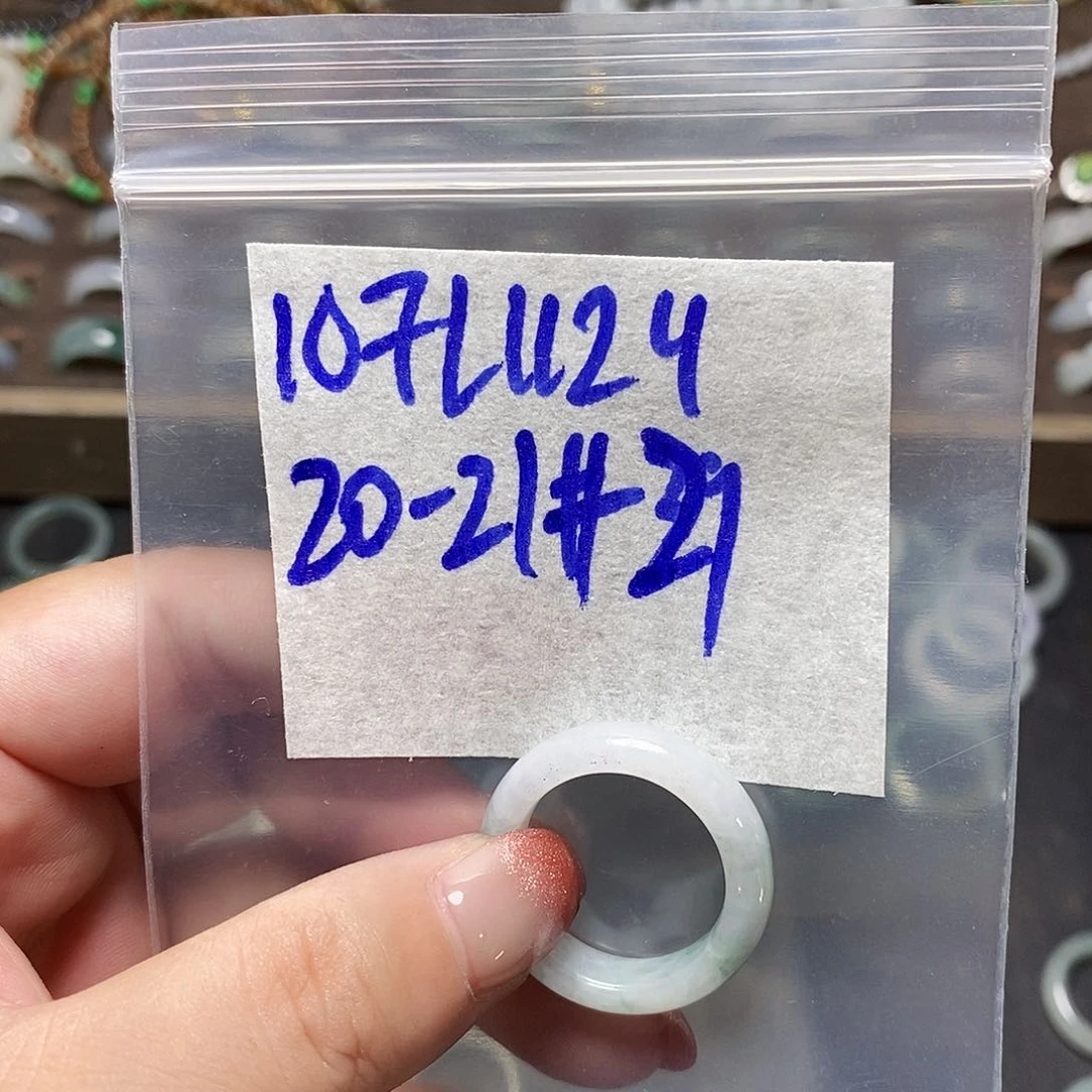 未镶嵌定制翡翠翡翠