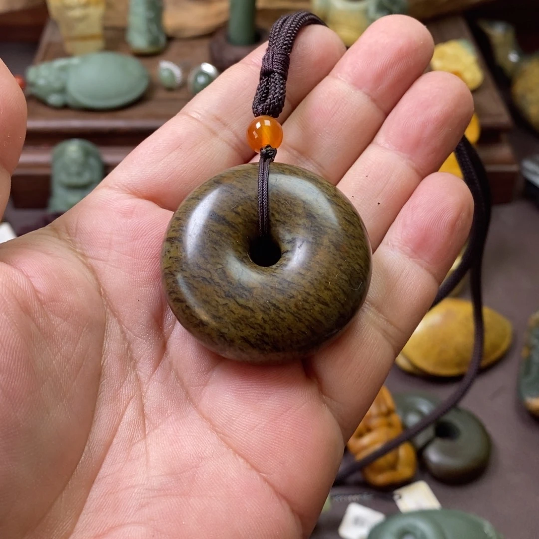 岫岩河磨玉（透闪石质玉）未镶嵌挂件