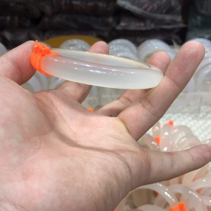 玛瑙/玉髓手镯合金