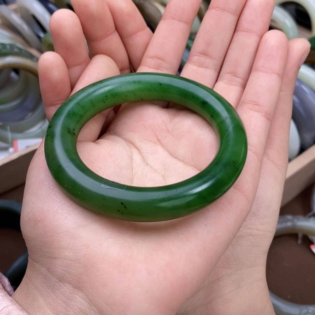 和田玉手镯未镶嵌⁶****⁶