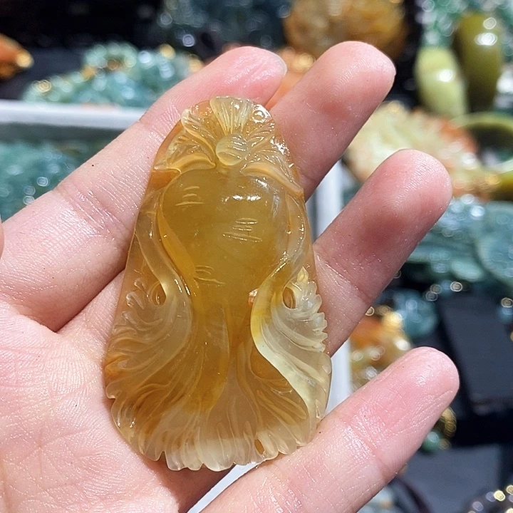 岫玉未镶嵌毛衣链