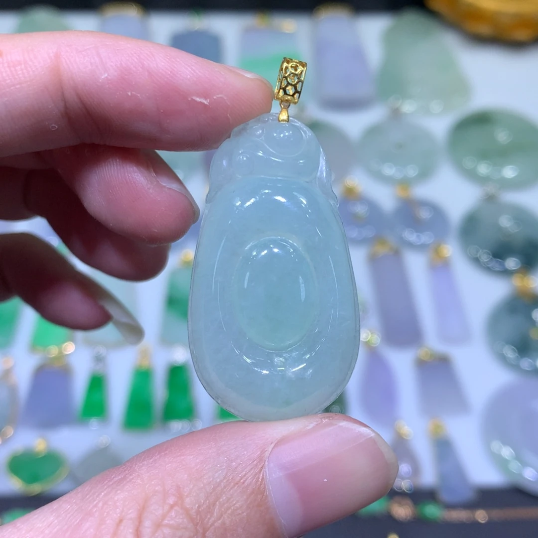 翡翠吊坠(不含链)18K金镶嵌