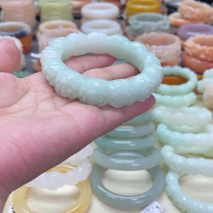 未镶嵌石英岩玉珠宝奇石宇**船