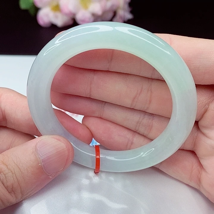 翡翠未镶嵌手镯52.8圈