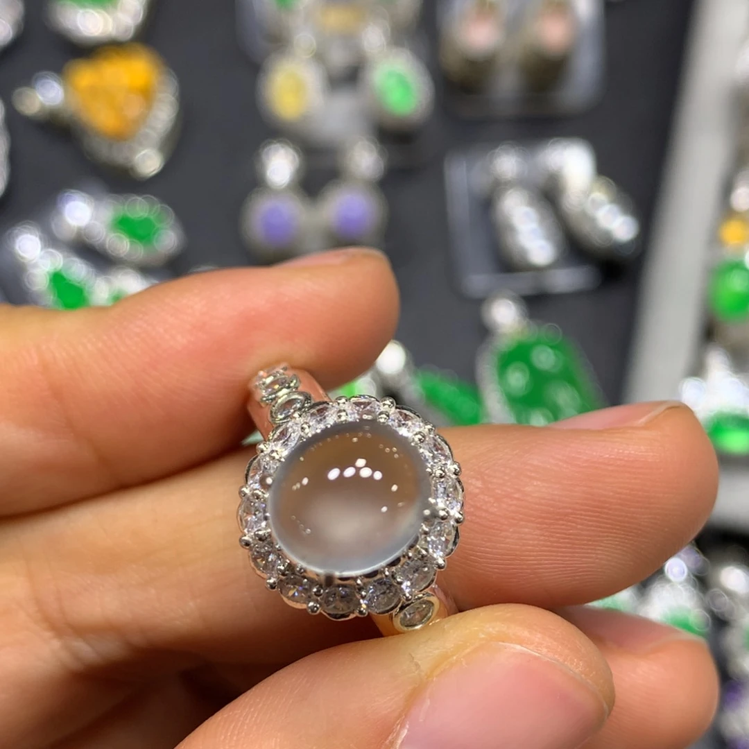 定制翡翠未镶嵌时尚买断不退