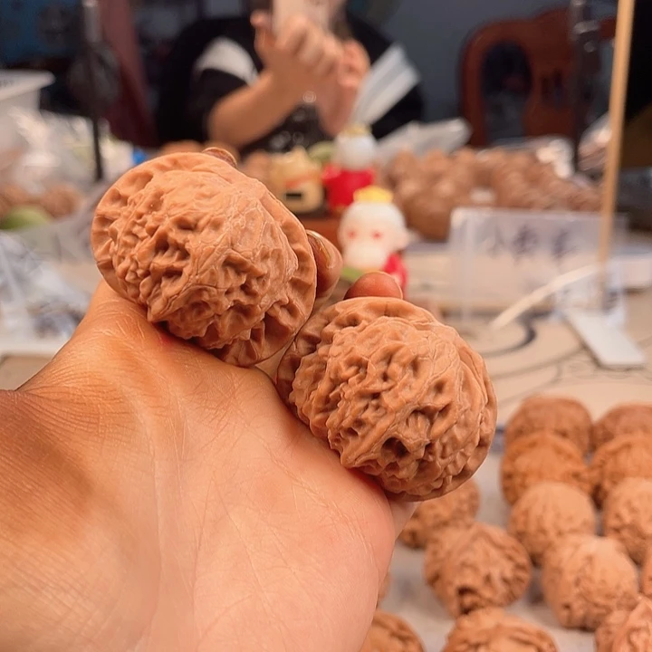 最***仔吊坠文玩核桃宫灯44