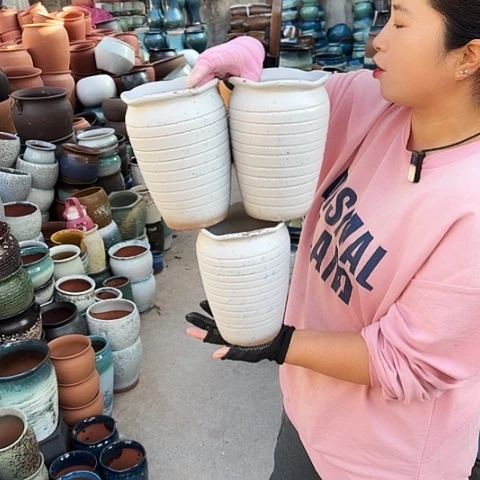 口14高20瑕疵三个盆子。